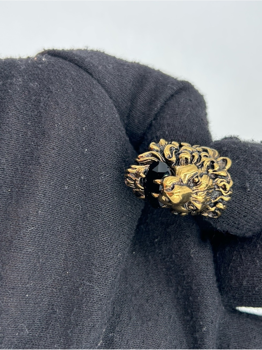 Unisex Gucci Lion Head Ring in Antique Gold finish size 5, made in Italy - Picture 6 of 10